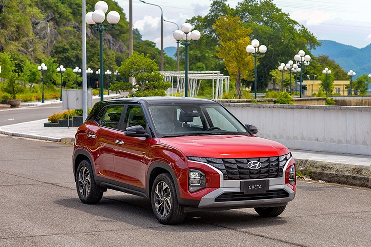 gia-xe-hyundai-creta-moi-nhat-thang-3-2025-tu-599-trieu-dong-24-1741356129-179-width740height494-1 Giá xe Hyundai Creta mới nhất tháng 3/2025, từ 599 triệu đồng - 14